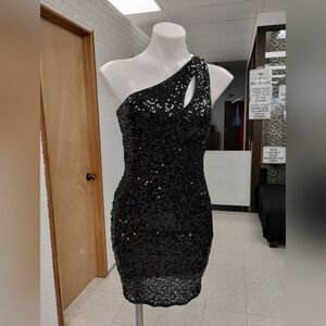 Glamorous One-Shoulder Black Sequin Dress